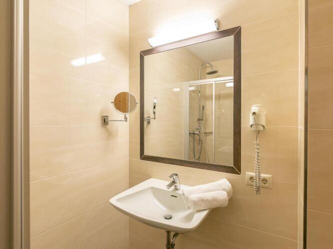 Holiday Flat With Wellness Area At The Fuegenerhof ภายนอก รูปภาพ